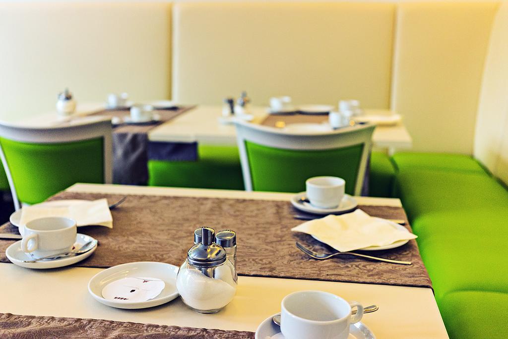 Hotel Knorz Zirndorf Dış mekan fotoğraf